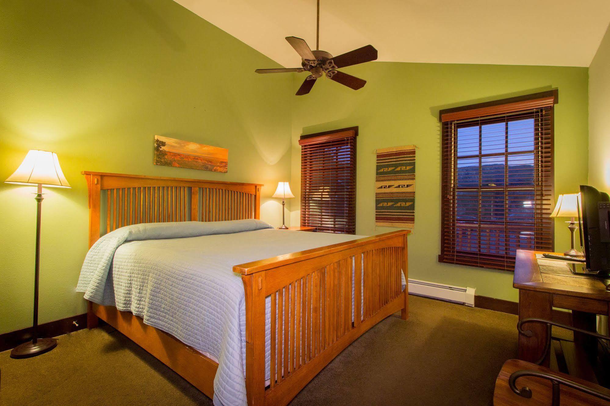 אסטס פארק Marys Lake Lodge Mountain Resort And Condos מראה חיצוני תמונה