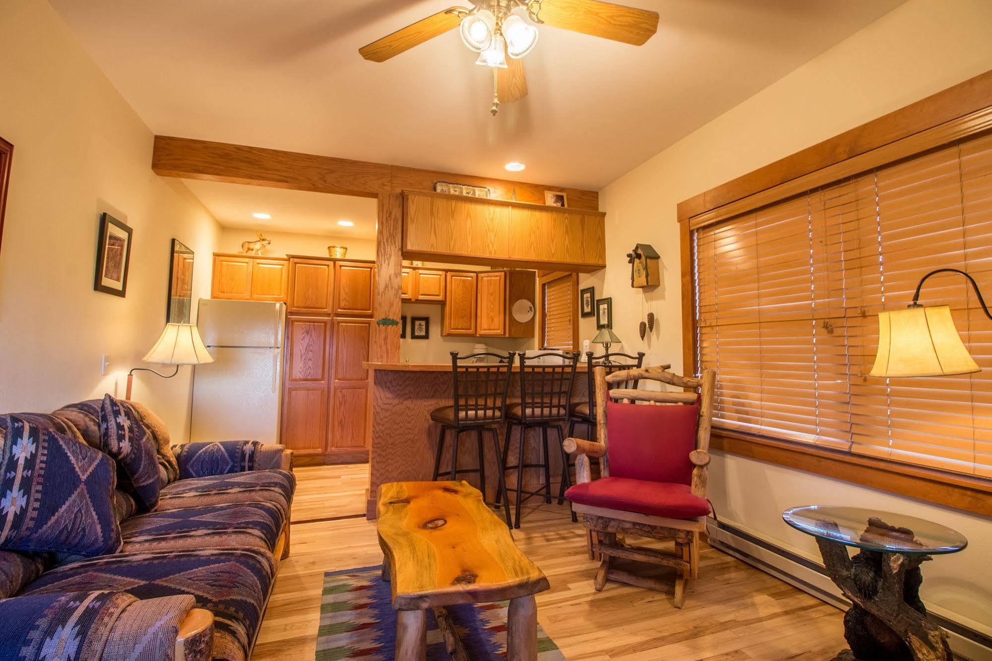 אסטס פארק Marys Lake Lodge Mountain Resort And Condos מראה חיצוני תמונה