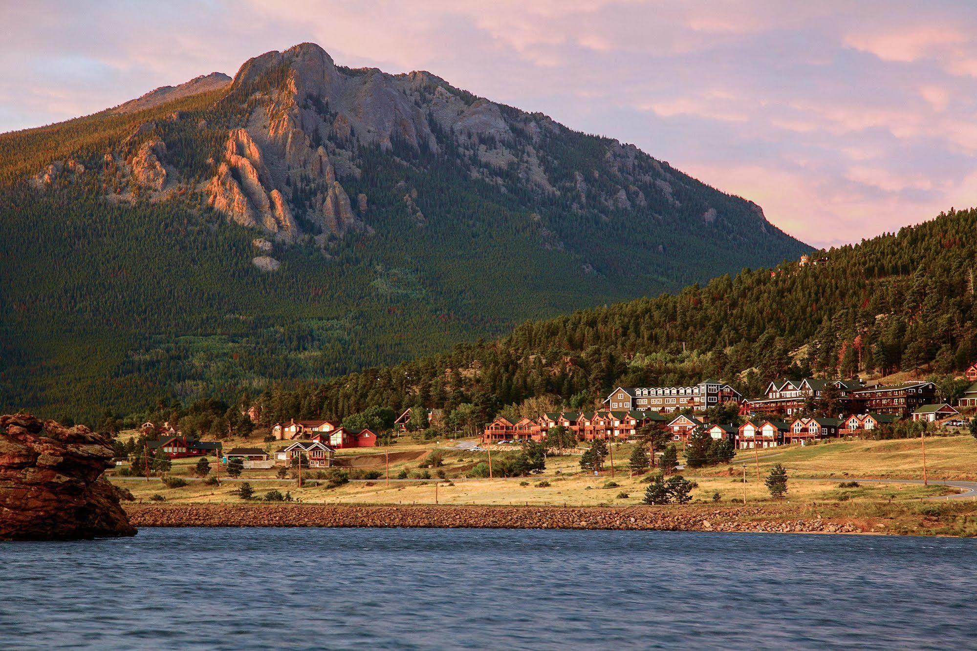 אסטס פארק Marys Lake Lodge Mountain Resort And Condos מראה חיצוני תמונה